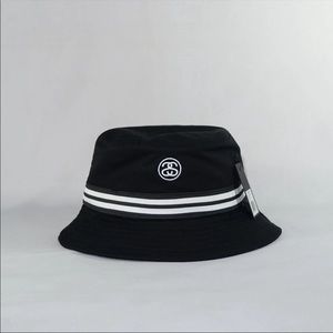 STUSSY CHALLENGE BUCKET HAT